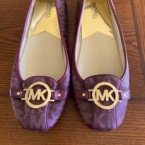 Michael Kors women’s flats in wine color size 11
